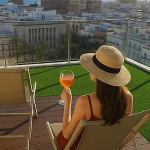 Apartment Skyline - Penthouse With 50m2 Private Terrace And Stunning Views, Cadiz
